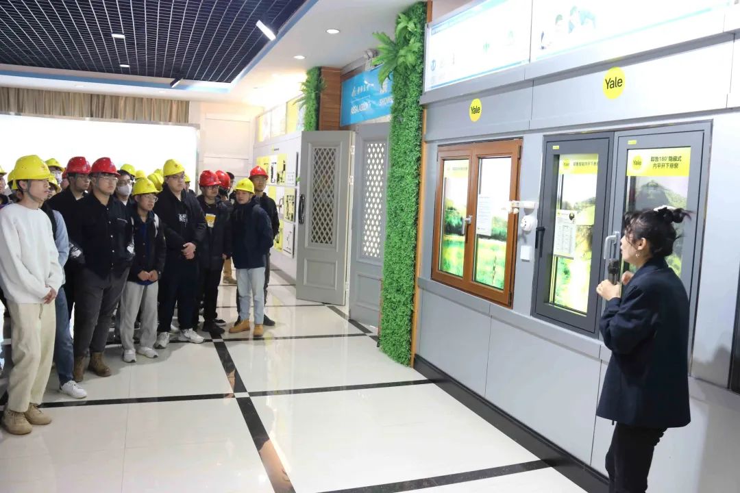 亚萨合莱宅男在线视频APP五金与山东建筑大学材料与科学工程学院交流活动
